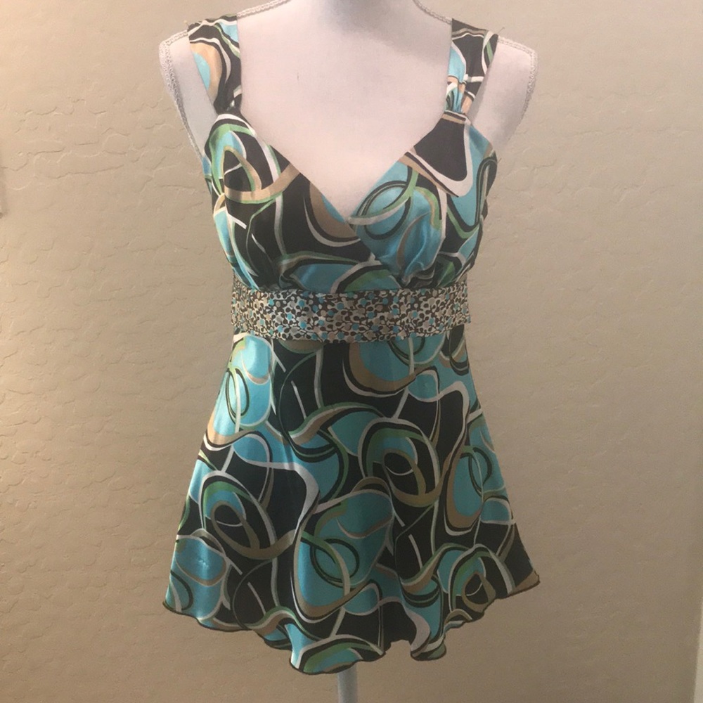 BCX Sleeveless multi color blouse with tie back